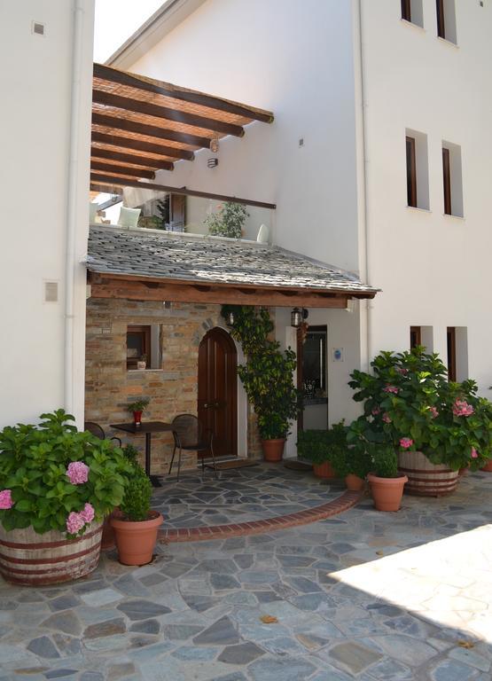 Guesthouse Kapaniaris Zagora Bagian luar foto
